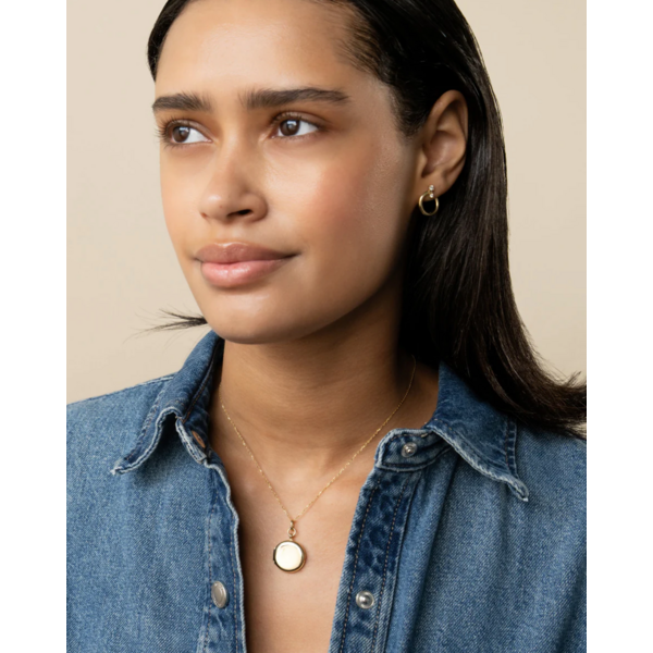 MONICA RICH KOSANN Slim "Quinn" Gold Locket Necklace in 18K Yellow Gold