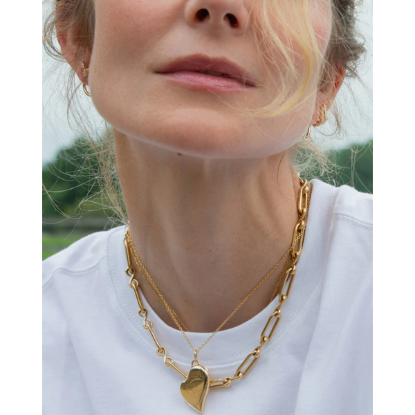 MONICA RICH KOSANN Slim 18K Gold Heart Locket Necklace