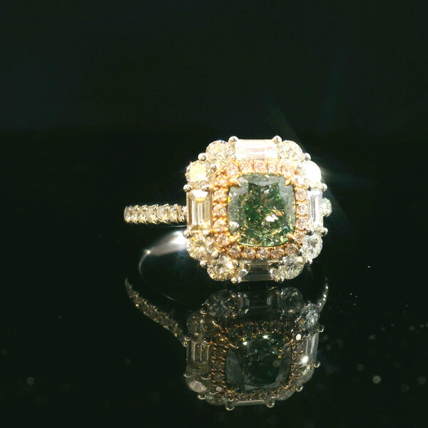 18kt White Gold 2.02ct tcw  Diamond Ring