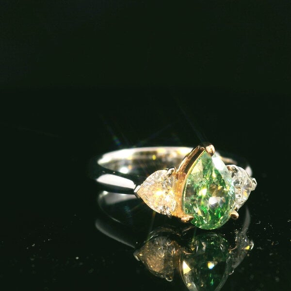 18kt White Gold 1.88 tcw Diamond Ring