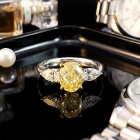 18kt White Gold 2.67 tcw Diamond Ring