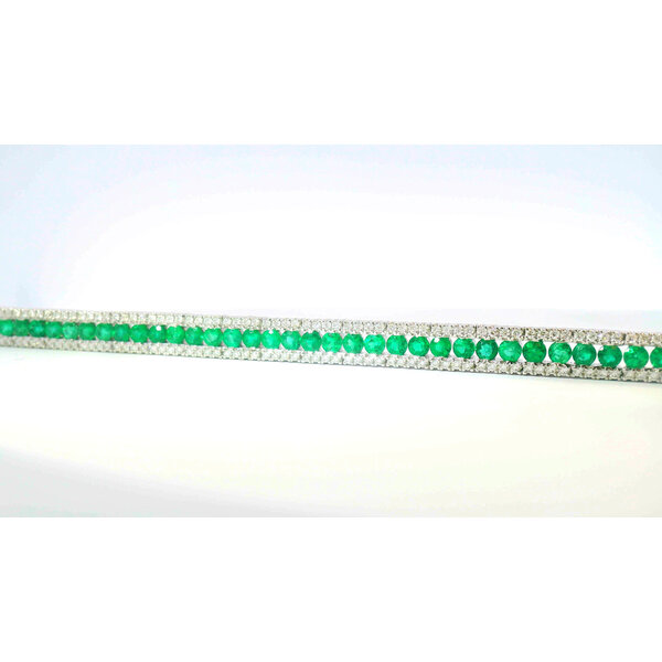 18kt White Gold 1.49 Diamond 3.84 Emerald Bracelet