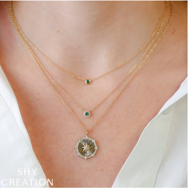 SHY CREATION INC SC55026484 - 14ky .04 Em Bezel Necklace