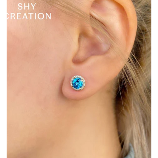 SHY CREATION INC SC55006937 - 14 kw .14 Dia and 2.06 Blue Topaz Earrings