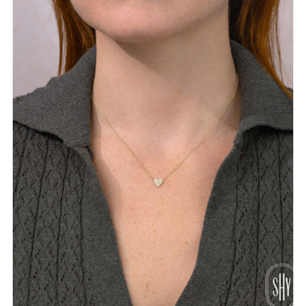 SHY CREATION INC SC55002133 - 14 ky .09 Dia Pave Heart Necklace