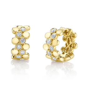 SHY CREATION INC SC55028788 - 14 ky .30 Dia Bezel Huggie Earrings