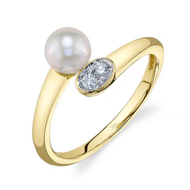SHY CREATION INC 14ky .06 Diamond and Cultured Pearl Ring