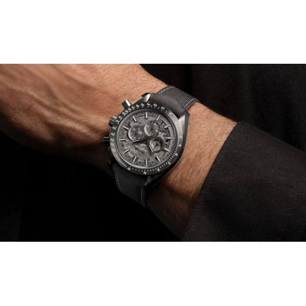 OMEGA Speedmaster Grey Side of the Moon