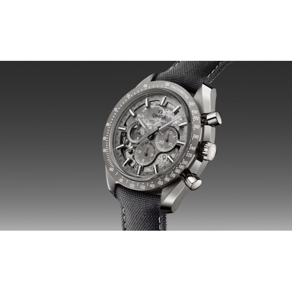 OMEGA Speedmaster Grey Side of the Moon