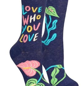 Blue Q Women’s Crew Socks  Love who you Love