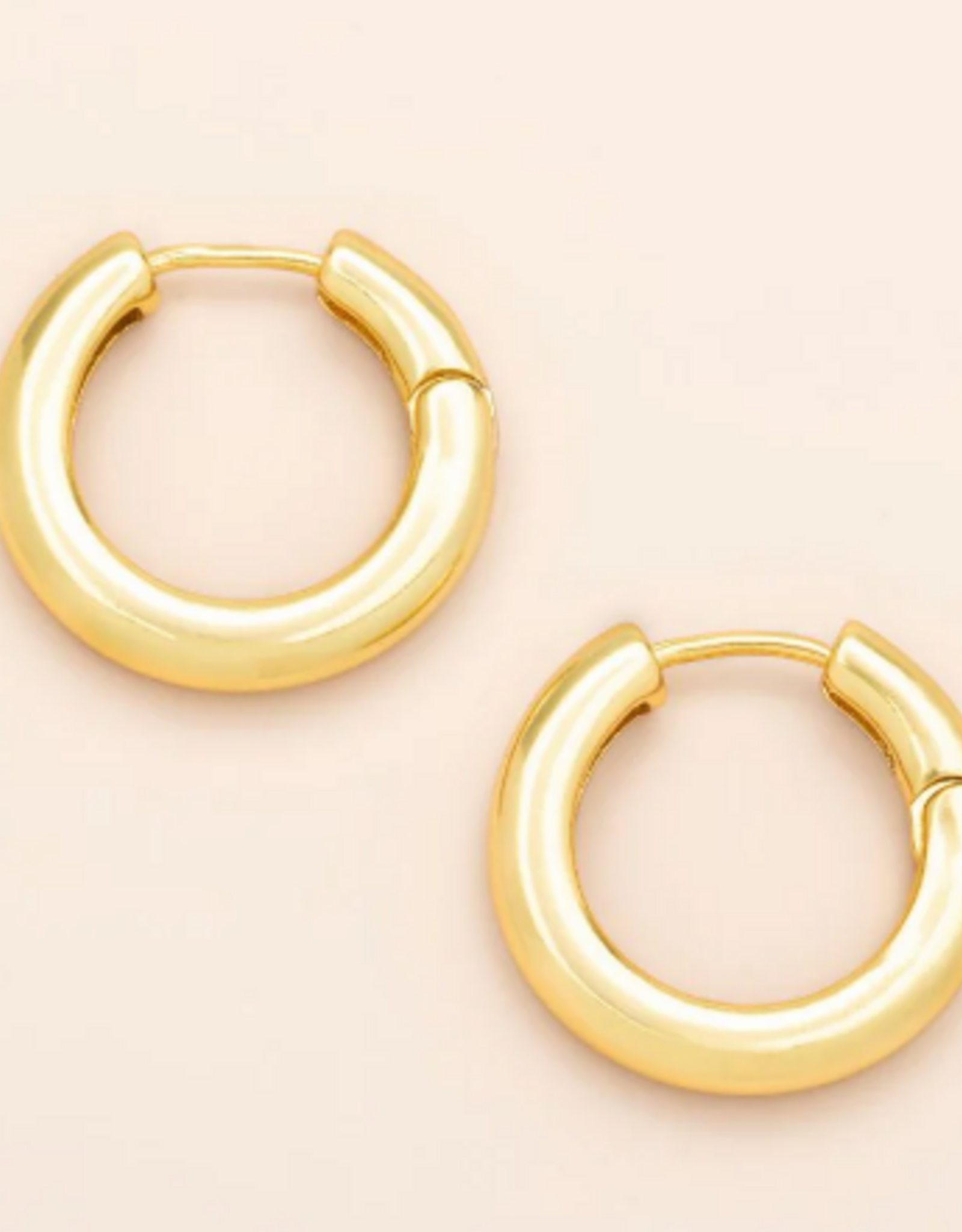 Scout Curated Stellar Hoop Gold Medium