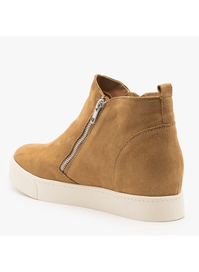 Taylor Wedge Sneaker - Tan