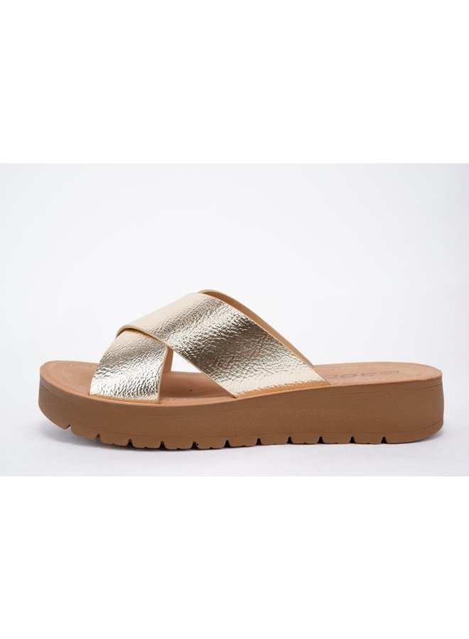 Lucy Comfy Sandals - Gold