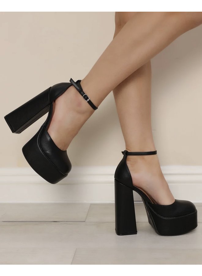 Barbie Casual Heel - Black CrinklePu