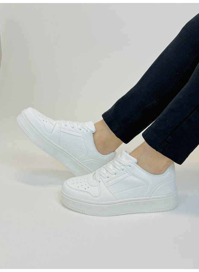 Basketball Casual Sneakers - White
