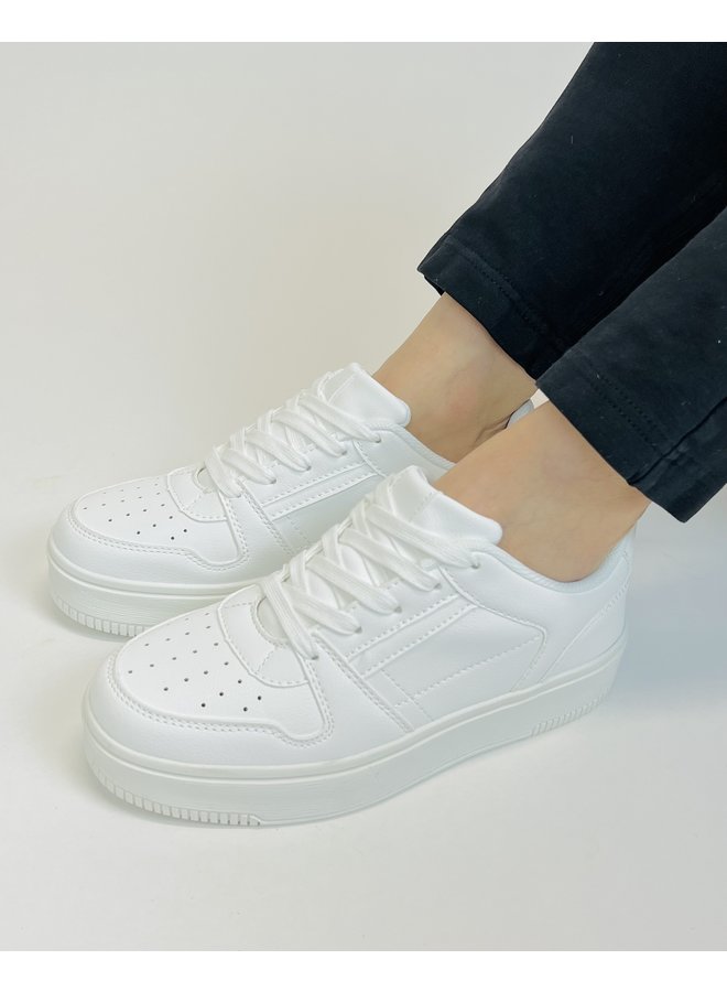 Basketball Casual Sneakers - White
