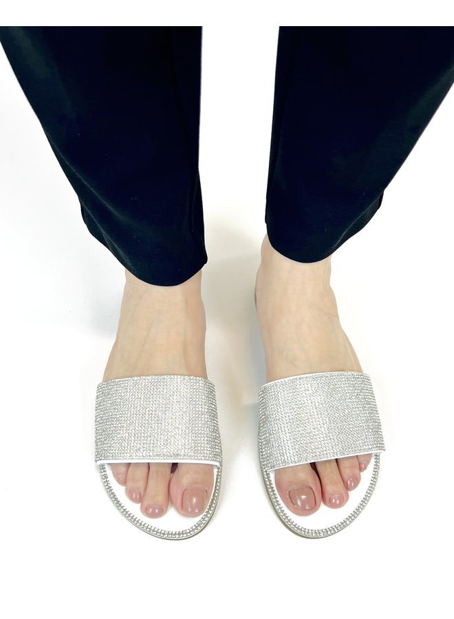 Taka-2 Flat Sandals - White Pu