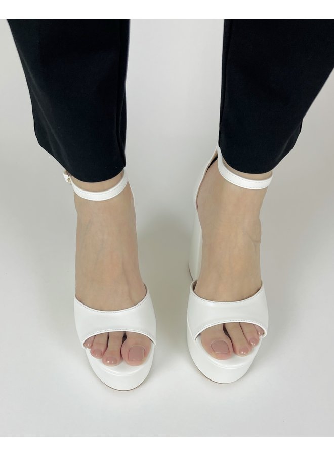 Butina Casual Heel - White Pu