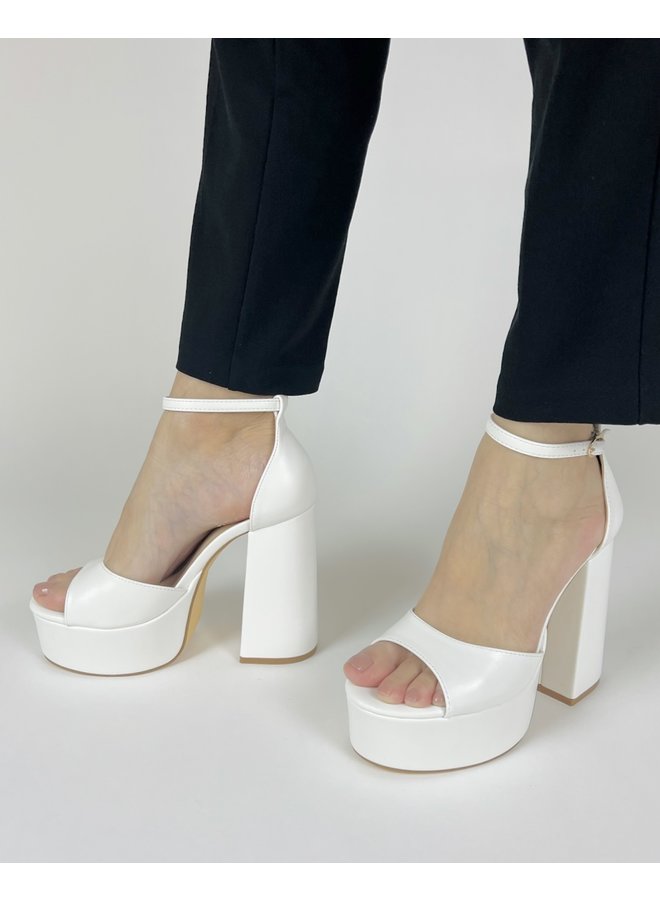 Butina Casual Heel - White Pu