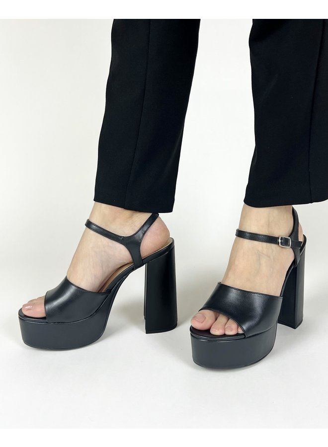 Blow Casual Heel - Black Pu