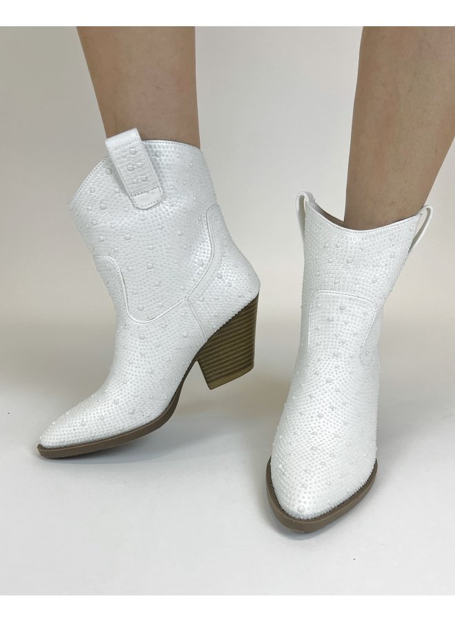 River-01 Dressy Boots - Ivory