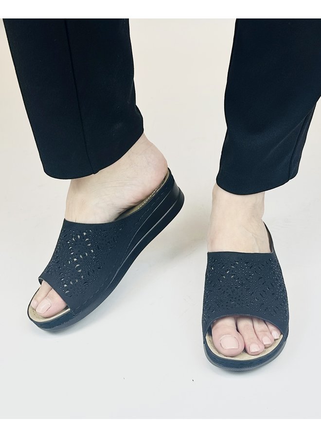 DW9559 Dressy Sandal - Black