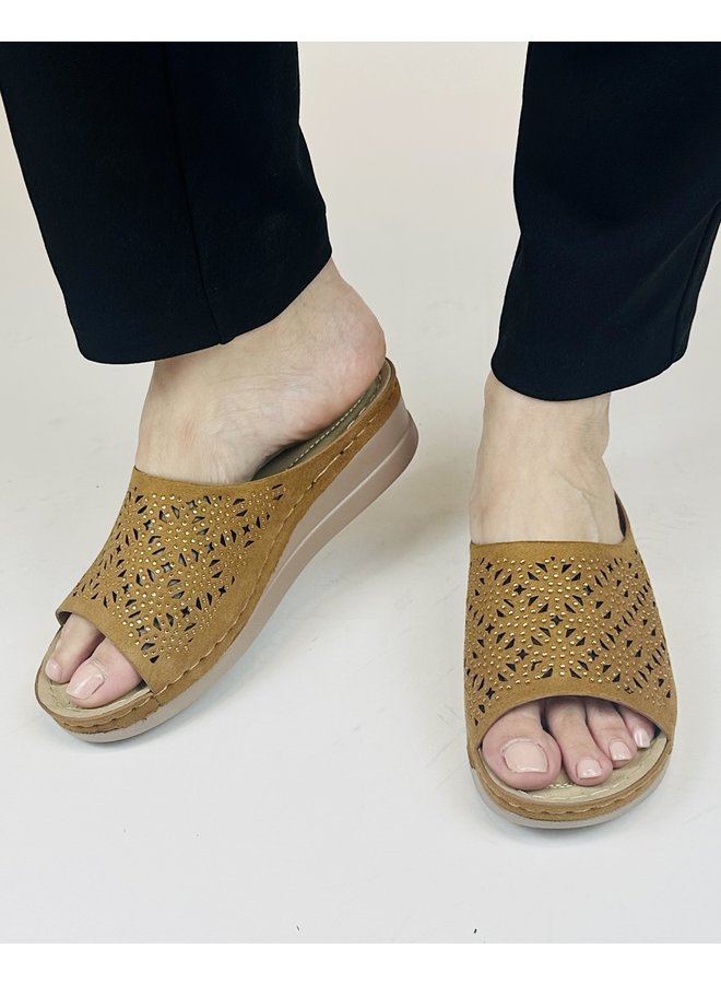 DW9559 Dressy Sandal - Camel