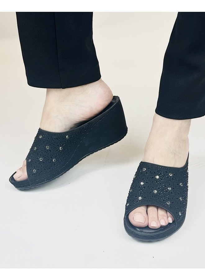 DW3028 Dressy Sandal - Black