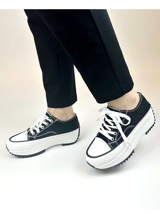 Don't Quit Casual Sneakers - Black