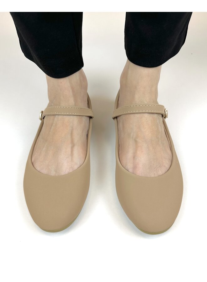 Costa-1 Casual Flat - Tan Nubuck