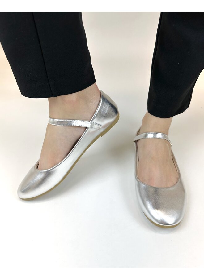 Costa-1 Casual Flat - Silver Metallic