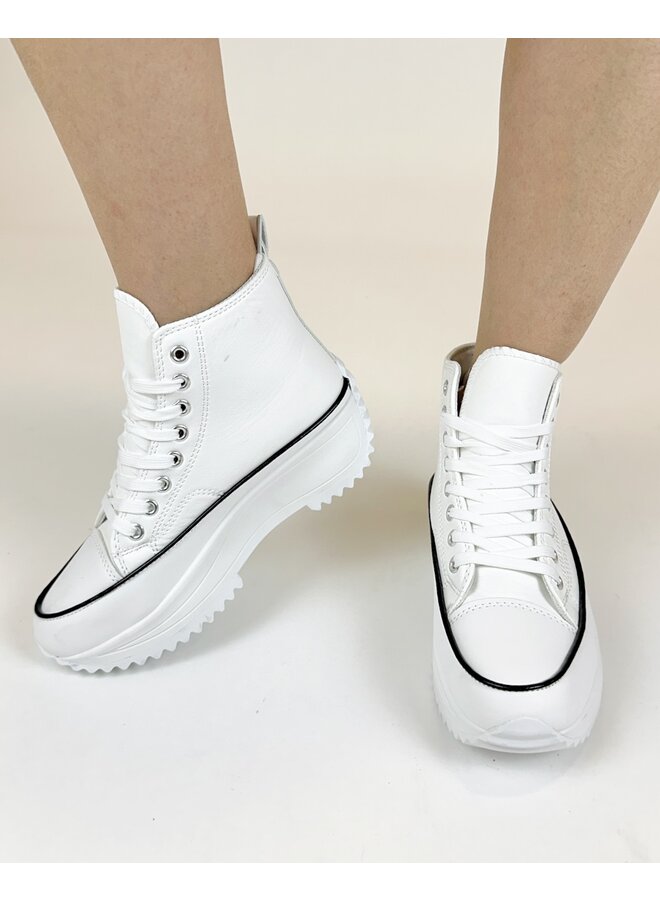 Street Smart Casual Sneakers - White