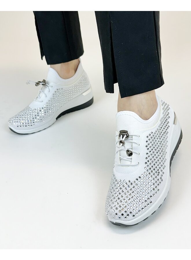 SN9241 Casual Sneaker - White