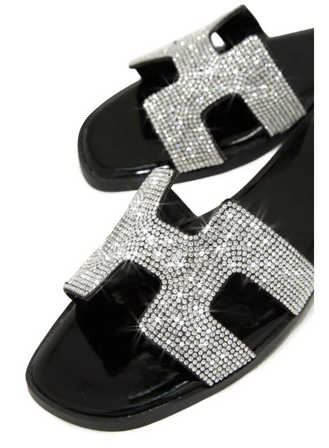 Bestia-1B Flat Sandals - Black