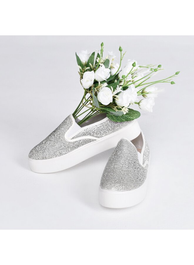 Pauline-4 - White Canva