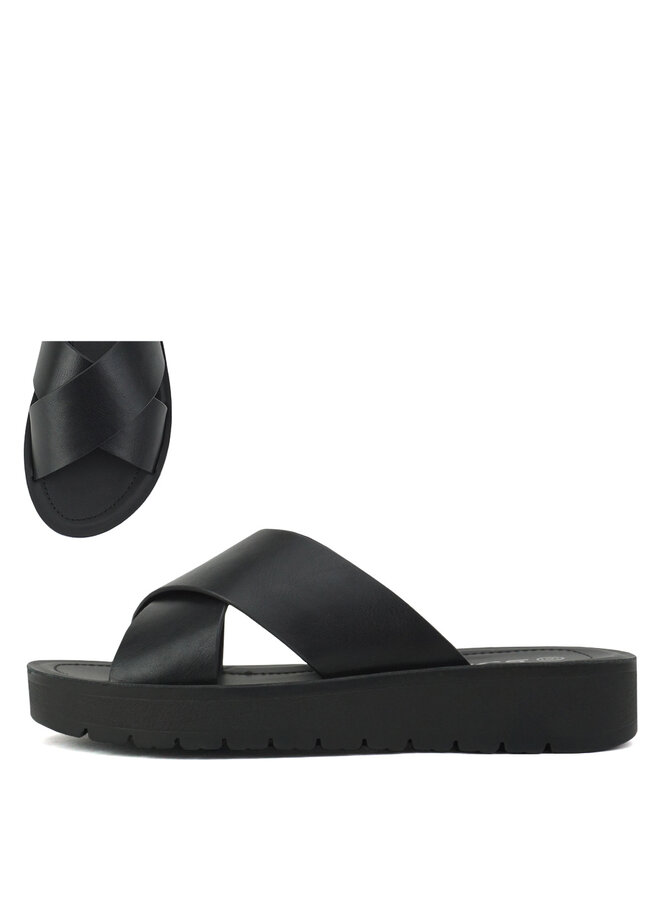 Lucy Comfy Sandals - All black