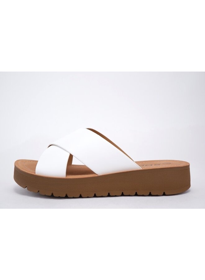 Lucy Comfy Sandals - White