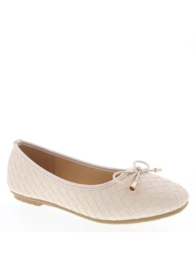 Dorothy-12 Casual Flats - Ivory Pu