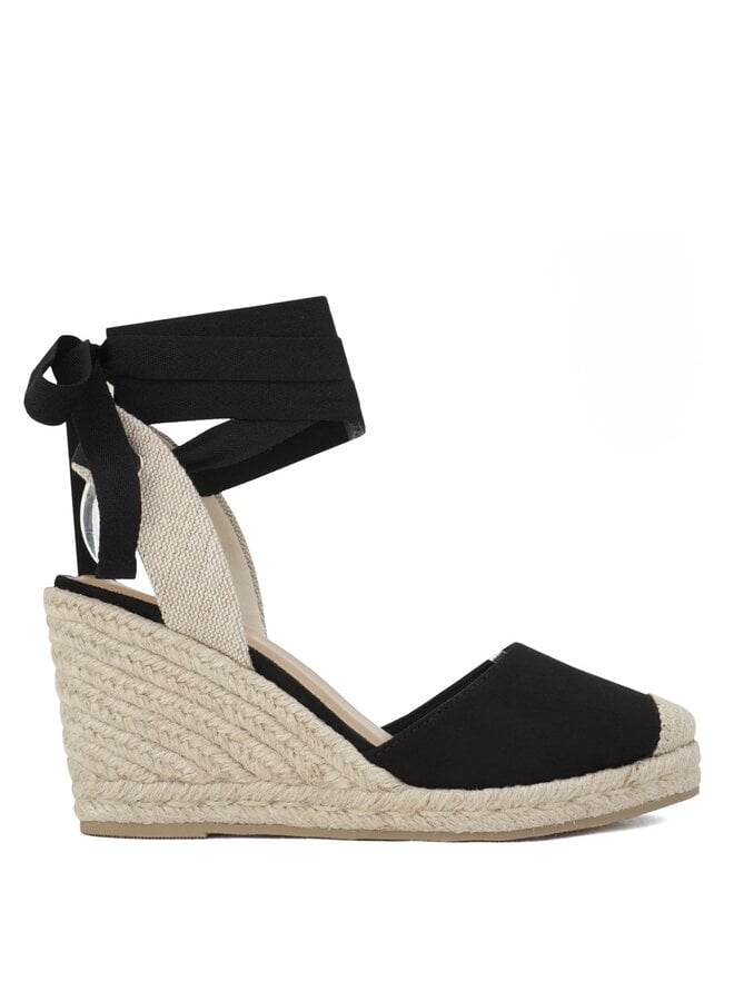 Devota Platform Sandals - Black Nubuck