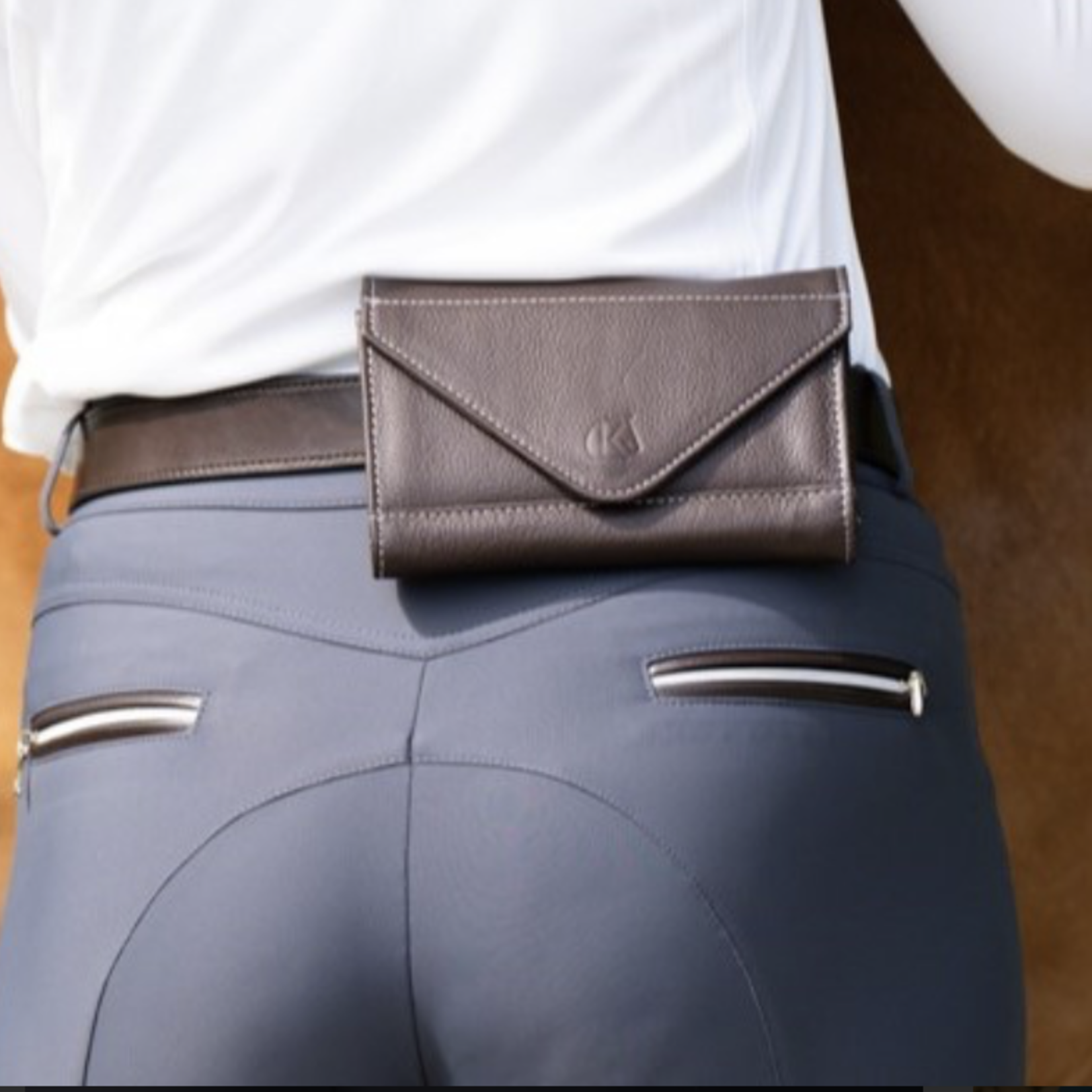 KL Select Phone Pocket