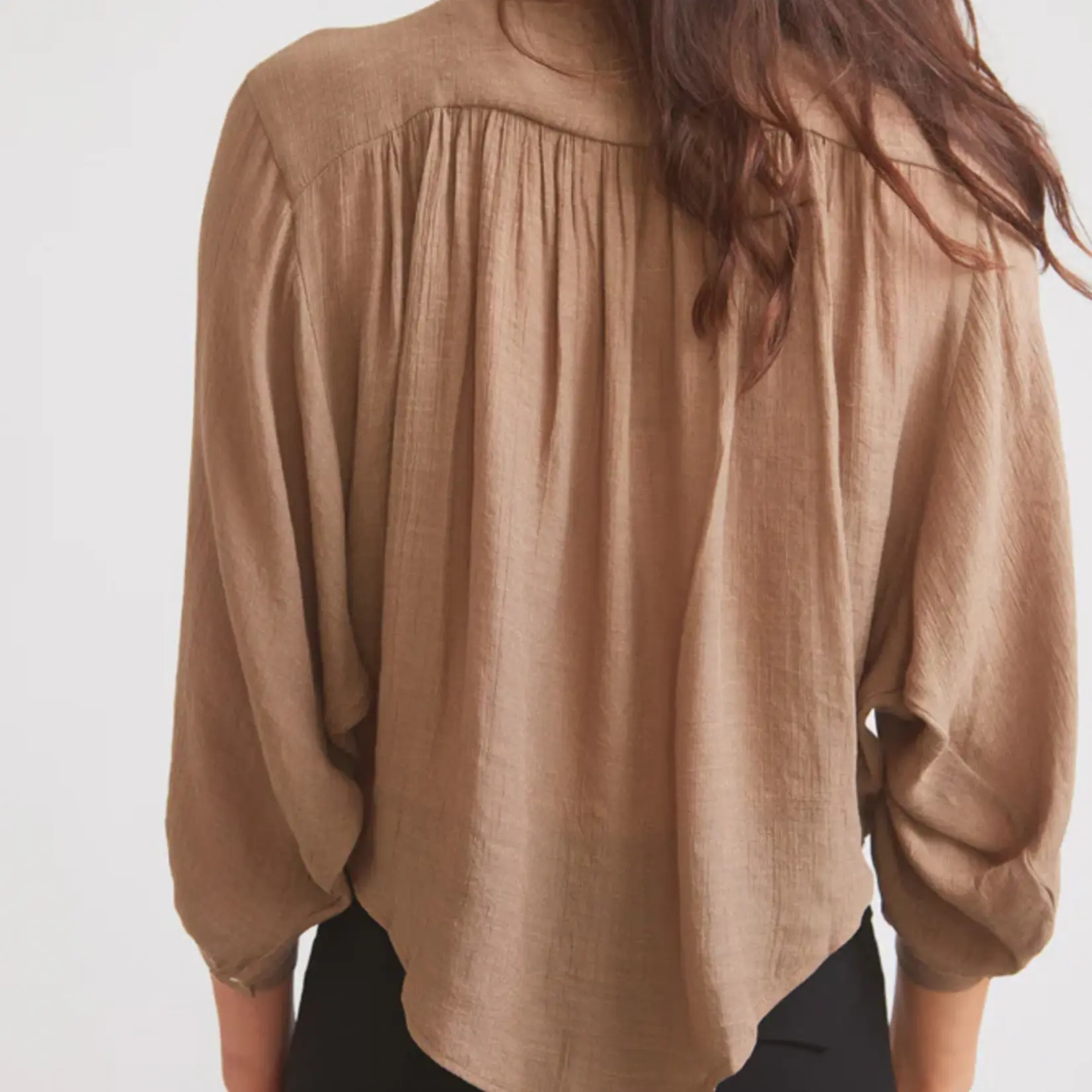 Solid Citizen Equestrian Solid Citizen Eq Ladies' Lee Long Sleeve Blouse