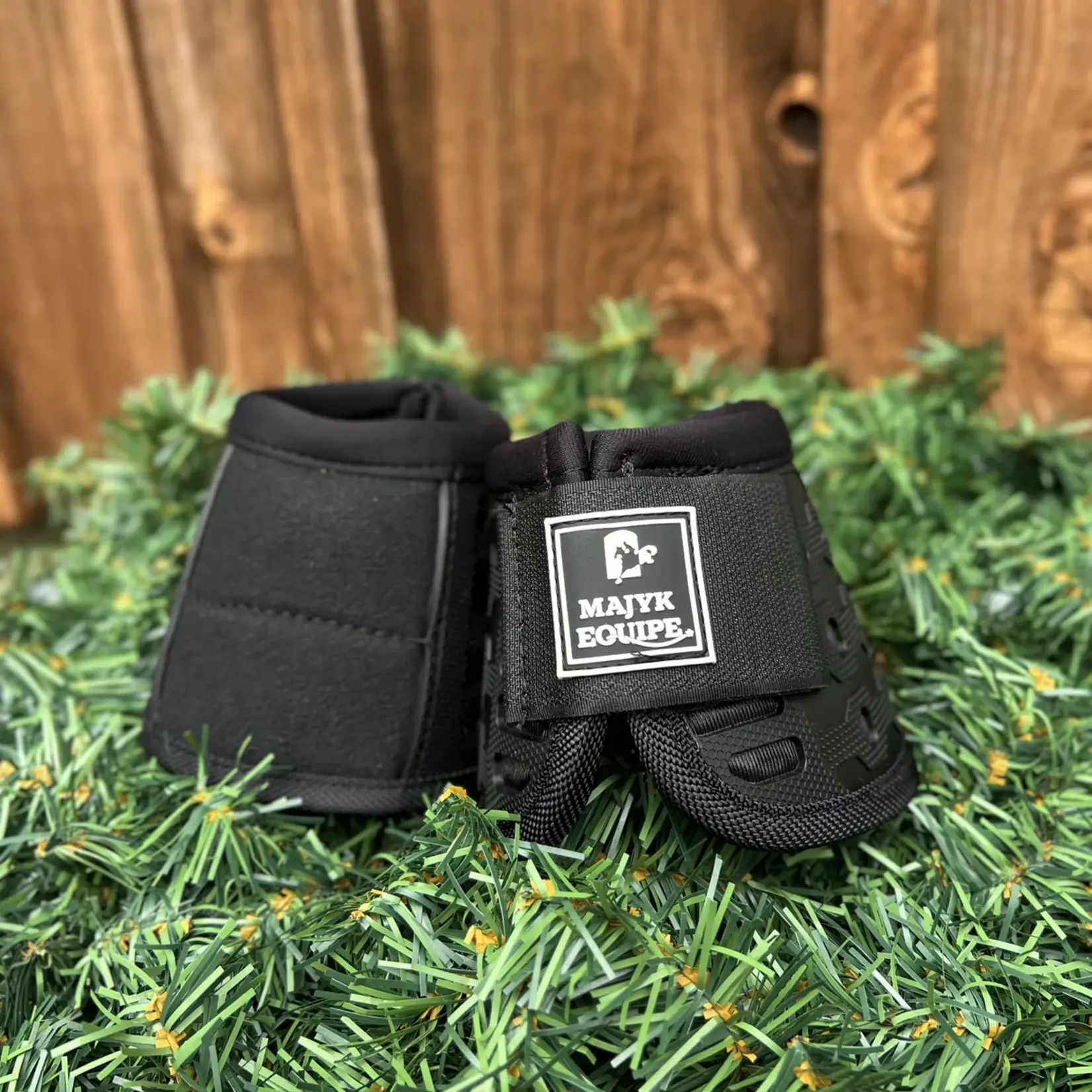 Makyk Equipe Over Reach No Turn Bell Boot