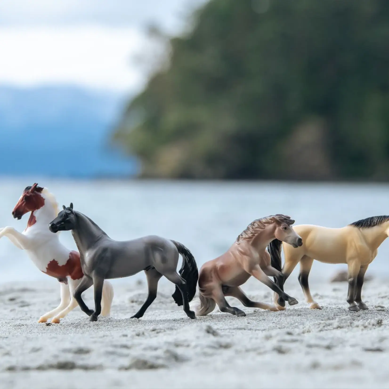 Breyer Mountain Ranch Gift Set