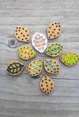 Leaf Stitchable Buttons - Card of 4 - 3/4 x 1/2"