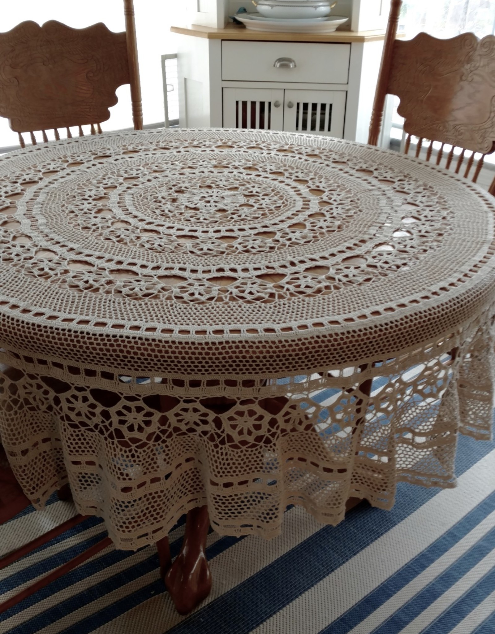 Susie Q Circular Table Cloth