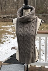 Susie Q Grete Cowl