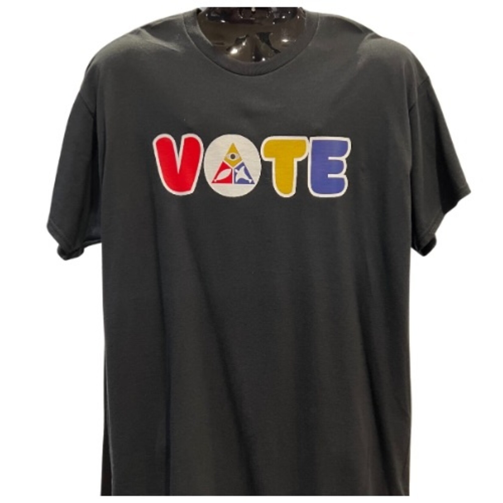 VOTE T-SHIRT
