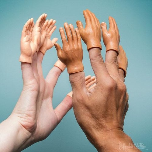 Archie McPhee FINGER HANDS