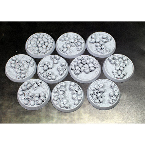 Secret Weapon Miniatures SCENIC BASES: BONE FIELDS - BEVELED EDGE 32mm (10) Secret Weapon Miniatures SCENIC BASES: BONE FIELDS - BEVELED EDGE 32mm (10)