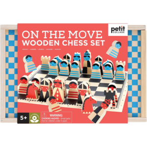 Petit Collage ON THE MOVE WOODEN CHESS SET